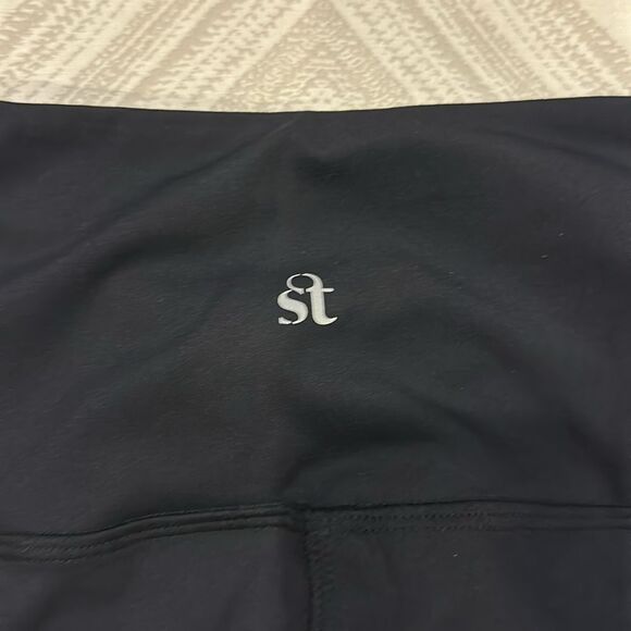 Strut This Women’s Black, White & Brown One Size Color Block High Waist Leggings - Picture 5 of 5